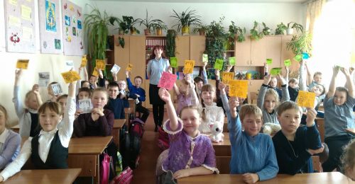 В Магаданской области инспекторы ГИБДД провели занятия со школьниками в Магадане &laquo; автомагадан