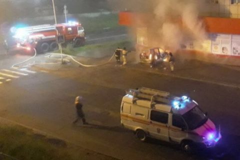 Этой ночью пожарно-спасательные подразделения МЧС России ликвидировали последствия ДТП в Магадане в Магадане &laquo; автомагадан